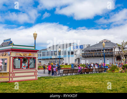 SAN FRANCISCO, CALIFORNIA - May 14, 2016:  San Francisco is the 13th-most populous city in the U.S. and is known for its cool summers, fog, rolling hi Stock Photo