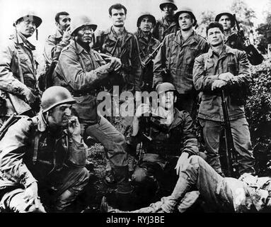 TELLY SAVALAS, JIM BROWN, DONALD SUTHERLAND, CHARLES BRONSON, THE DIRTY DOZEN, 1967 Stock Photo