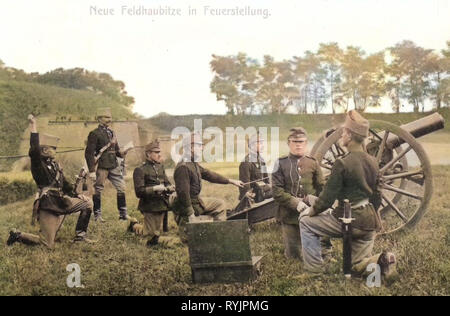 10 cm M. 99 Feldhaubitze, Austro-Hungarian Army, 1910, Ústí nad Labem Region, Theresienstadt, Neue Feldhaubitze in Feuerstellung, Czech Republic Stock Photo