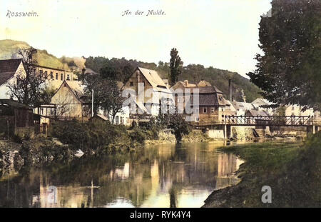 Buildings in Roßwein, Bridges in Roßwein, Postcards of bridges in Roßwein, Freiberger Mulde in Roßwein, 1915, Landkreis Mittelsachsen, Roßwein, An der Mulde, Germany Stock Photo