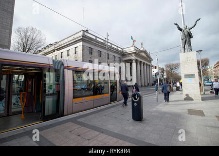 Luas the GPO and Jim Larkin statue on oconnell street Dublin Republic of Ireland europe Stock Photo