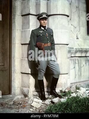 MARLON BRANDO, THE YOUNG LIONS, 1958 Stock Photo