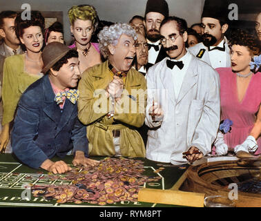 MARX,MARX,MARX, A NIGHT IN CASABLANCA, 1946 Stock Photo