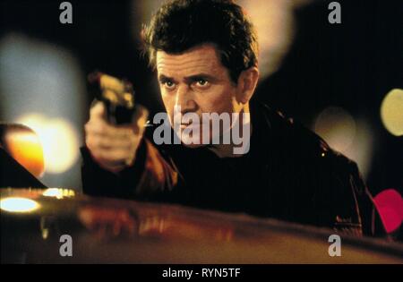 LETHAL WEAPON 4 -1998 MEL GIBSON Stock Photo: 29143316 - Alamy