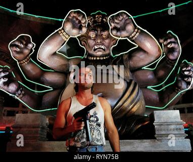 KURT RUSSELL, BIG TROUBLE IN LITTLE CHINA, 1986 Stock Photo