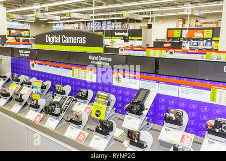 Miami Florida,Staples,office supply products store,chain,display sale digital camera,price,FL090222109 Stock Photo