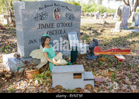Florida Hendry County,Big Cypress,Seminole Indian Reservation,Native American Indian indigenous peoples,tribe,Big Cypress Cemetery,death,dead,grave,gr Stock Photo