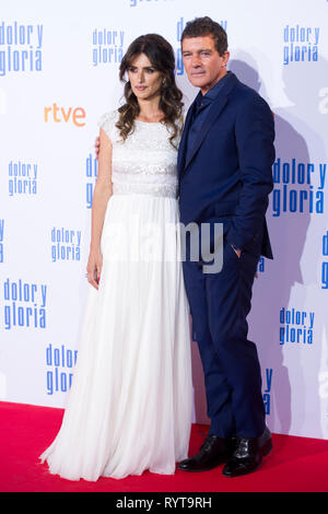 Penelope Cruz and Antonio Banderas at the premiere of the movie 'Dolor y gloria / Pain & Glory' at the Cine Capitol. Madrid, 13.03.2019 | usage worldwide Stock Photo