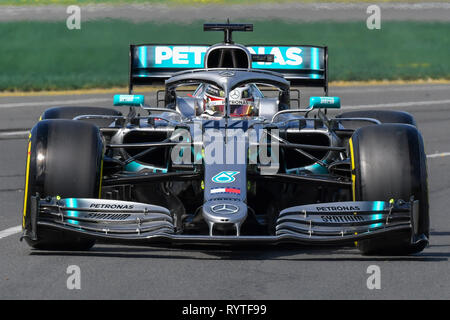 Albert Park, Melbourne, Australia. 15th Mar, 2019. Lewis Hamilton (GBR) #44 from the Mercedes-AMG Petronas Motorsport team rounds turn two during practice session one at the 2019 Australian Formula One Grand Prix at Albert Park, Melbourne, Australia. Sydney Low/Cal Sport Media/Alamy Live News Stock Photo