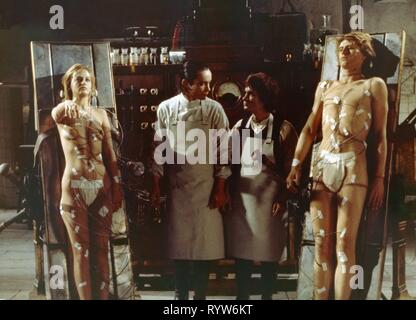 Flesh for Frankenstein Year : 1973 USA / Italy Director : Paul Morrissey, Antonio Margheriti  Dalila Di Lazzaro, Udo Kier, Arno Jürging, Srdjan Zelenovic Stock Photo