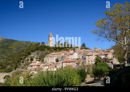 The village of Olargues in the Haut-Languedoc Regional Natural Park. The village is registered as one of the Most Beautiful Villages of France (awarde Stock Photo