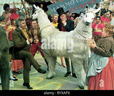 RICHARD ATTENBOROUGH, REX HARRISON, DOCTOR DOLITTLE, 1967 Stock Photo