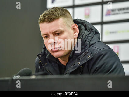 15th March 2019, KCOM Stadium, Hull, England; Betfred Super League, Round 6, Hull FC vs Wakefield Trinity ; Lee Radford head coach of Hull FC Stock Photo