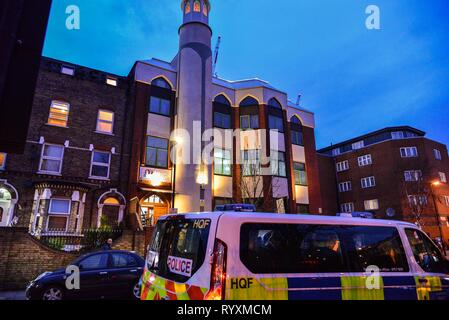 London, UK. 15th Mar, 2019. Police officers outside  Finsbury Park Mosque in London. Met police are stepping up moque patrols in response to the recent shooting in New Zealand. At  least one gunman killed 49 people and wounded more than 40 during Friday prayers at two New Zealand mosques.  Credit: Claire Doherty/Alamy Live News Stock Photo