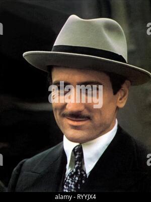 ROBERT DE NIRO, THE GODFATHER: PART II, 1974 Stock Photo