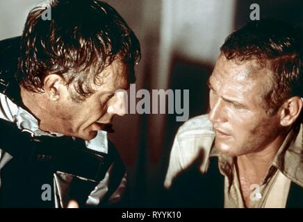 STEVE MCQUEEN, PAUL NEWMAN, THE TOWERING INFERNO, 1974 Stock Photo