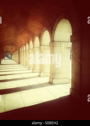 Sunlight streaming through arches, Aranjuez, Spain Stock Photo
