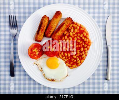 Linda McCarney's Vegetarian sausages English cooked breakfast Stock Photo