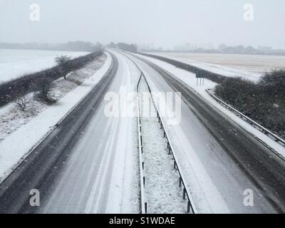 A189 North of Newcastle  in the snow Stock Photo