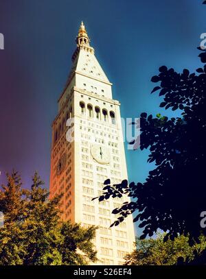 The MetLife tower on Madison Avenue as seen from Madison Square, Park, NYC, USA Stock Photo