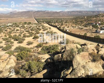 US - Mexico boarder wall near Jacumba Hot Springs, California and Tecate, Baja California, Mexico Stock Photo