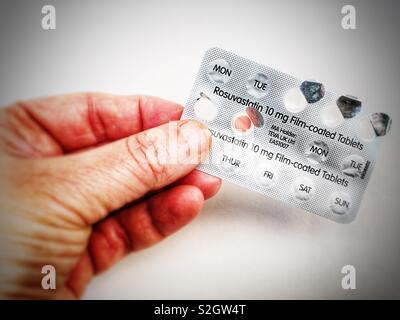 Rosuvastatin mg film-coated tablets Stock Photo - Alamy