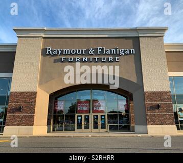 Raymour and deals flanigan furniture store