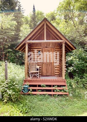 A Little Log Cabin Stock Photo 6843730 Alamy