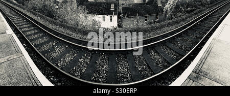 Platform edge at Shawford railway station, Winchester, Hampshire, England, United Kingdom Stock Photo