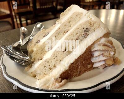 A slice of vegan hummingbird cake at the cornbread Café in Springfield, Oregon, USA. Stock Photo