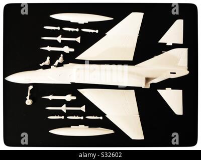 Frog 1/72 scale McDonnell Phantom F-4K model aircraft parts Stock Photo