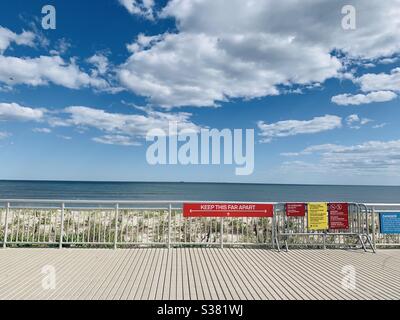 far rockaway boardwalksky, blue, clouds, boardwalk, beach, social distance Stock Photo