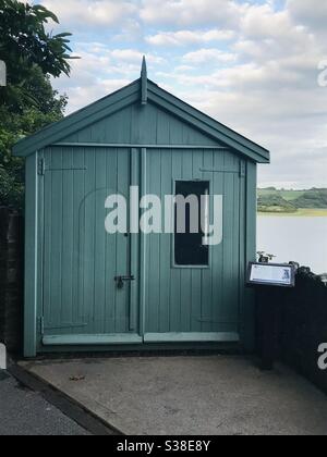 Welsh poet Dylan Thomas’s writing shed in Laugharne, Carmarthenshire, Wales. Stock Photo
