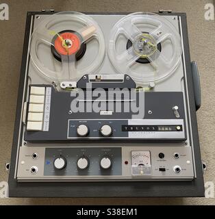 Vintage Truvox R92 reel-to-reel tape recorder, made in England Stock Photo  - Alamy