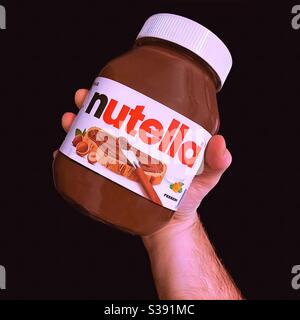 hi-res photography holding images jar Alamy nutella and - chocolate stock Hand