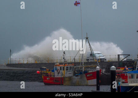 Aberystwyth, West Wales, UK. Sunday 4th October 2020. News: Storm Alex hits Aberystwyth with strong winds and high waves. Photo credit ©️Rose Voon / Alamy Live News. Stock Photo