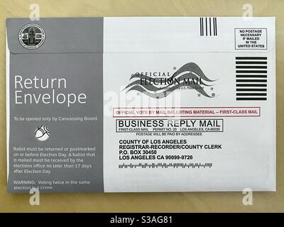 LOS ANGELES, CA, OCT 2020: 2020 US presidential election voting form in return envelope, ready to be mailed to county clerk Stock Photo