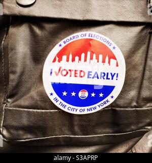 Early voting sticker, New York City, USA. Stock Photo