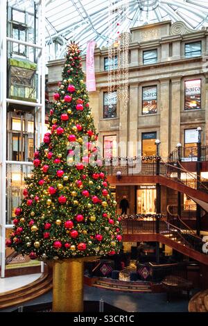 Christmas tree in Princes Square Glasgow. Stock Photo