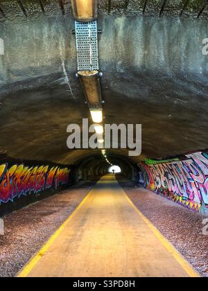 Rodney Street tunnel an Old railway tunnel used as a cycle path and pedestrian walkway, Edinburgh Stock Photo