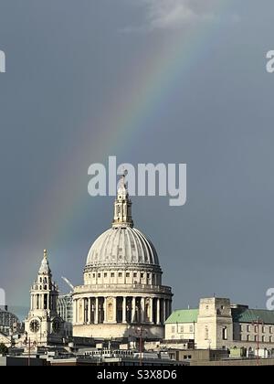 Rainbow over St Paul’s Cathedral Stock Photo