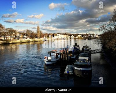 A view of Kew Pier on the River Thames from Kew Bridge in west London January 2023. Stock Photo
