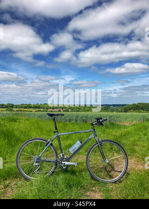 Pace RC200 F5 Mountain Bike near Emmerdale Village Harewood Yorkshire Stock Photo