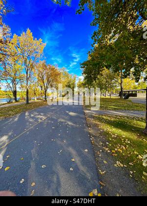 Autumn in Alberta,  Bowness Park, Calgary, Alberta, city of Calgary, seasons, fall Stock Photo