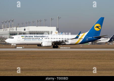 Munich, Germany. 16th Feb, 2019. Ukraine International Airlines (UIA) Boeing 737-800 seen on the runway at Munich airport. Credit: Fabrizio Gandolfo/SOPA Images/ZUMA Wire/Alamy Live News Stock Photo