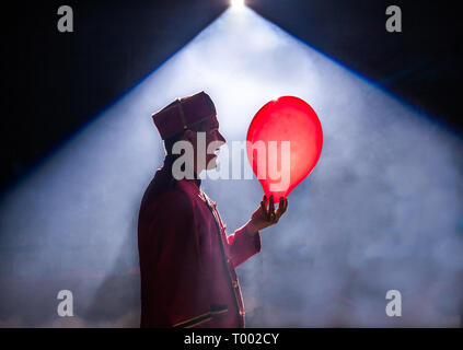 Carrigaline, Cork, Ireland. 16th March, 2019. Clown Marc Dorffner from Berlin  of Circus Gerbola performing durning the matinee in the big top at Carrigaline, Co. Cork, Ireland. Credit: David Creedon/Alamy Live News Stock Photo