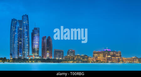 Panorama view of Abu Dhabi Skyline at sunset, UAE Stock Photo