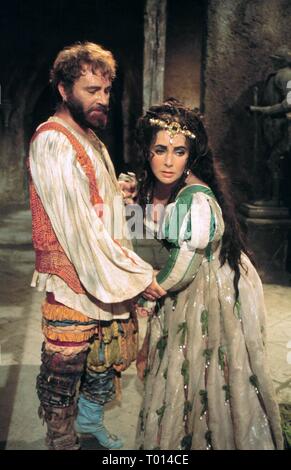 RICHARD BURTON, ELIZABETH TAYLOR, THE TAMING OF THE SHREW, 1967 Stock Photo