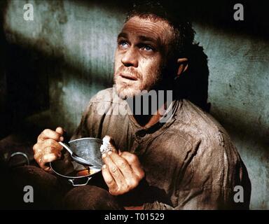 STEVE MCQUEEN, PAPILLON, 1973 Stock Photo