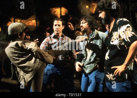 JONATHAN KE QUAN, STEVEN SPIELBERG, GEORGE LUCAS, INDIANA JONES AND THE TEMPLE OF DOOM, 1984 Stock Photo